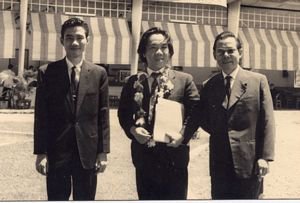 Từ trái sang phải: Nhạc sĩ Nguyễn Văn Đông, nhạc sĩ Trần Văn Trạch, nhạc sĩ Lê Thương